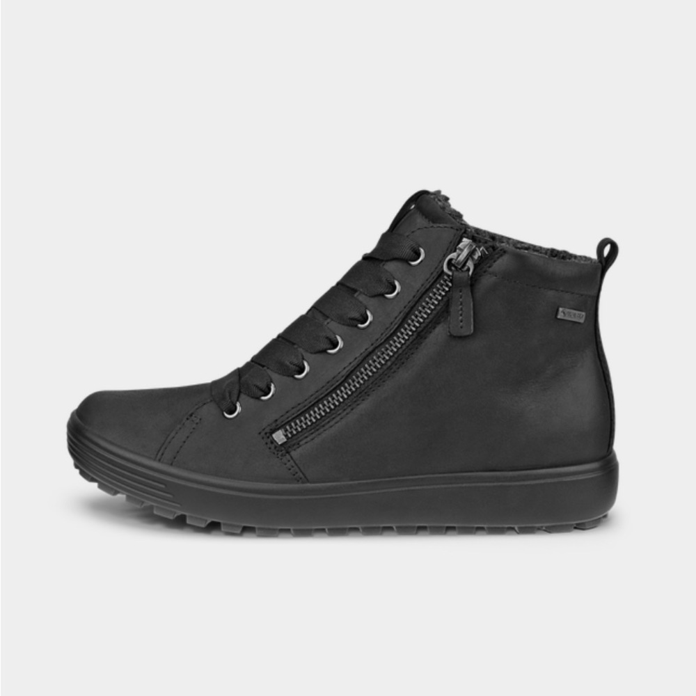 ECCO WOMEN'S SOFT 7 TRED GTX BOOT size 8